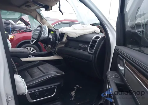 2019 Ram 1500 Laramie 4X4 5'7 Box from USA, damaged, VIN 1C6SRFJT0KN732569